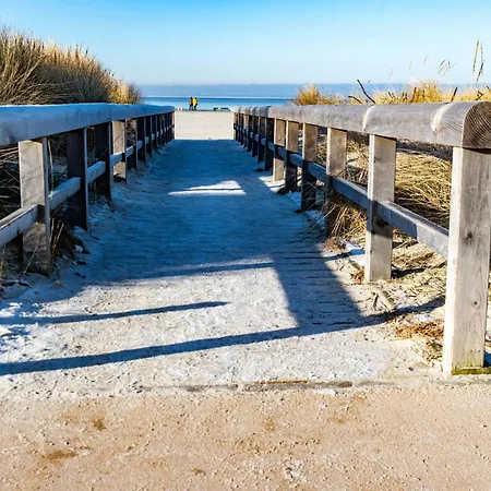 Leuchtturm By Interhome